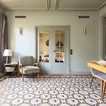 Дом отдыха Unique - Luxurious Oasis