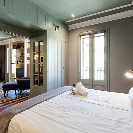 Apartment Unique - Luxurious Oasis