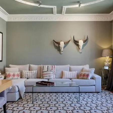 Apartment Unique - Luxurious Oasis Barcelona